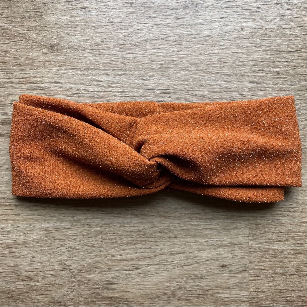 Turban - I’M WITH THE BAND